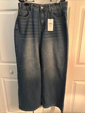 Wide Leg EM jeans